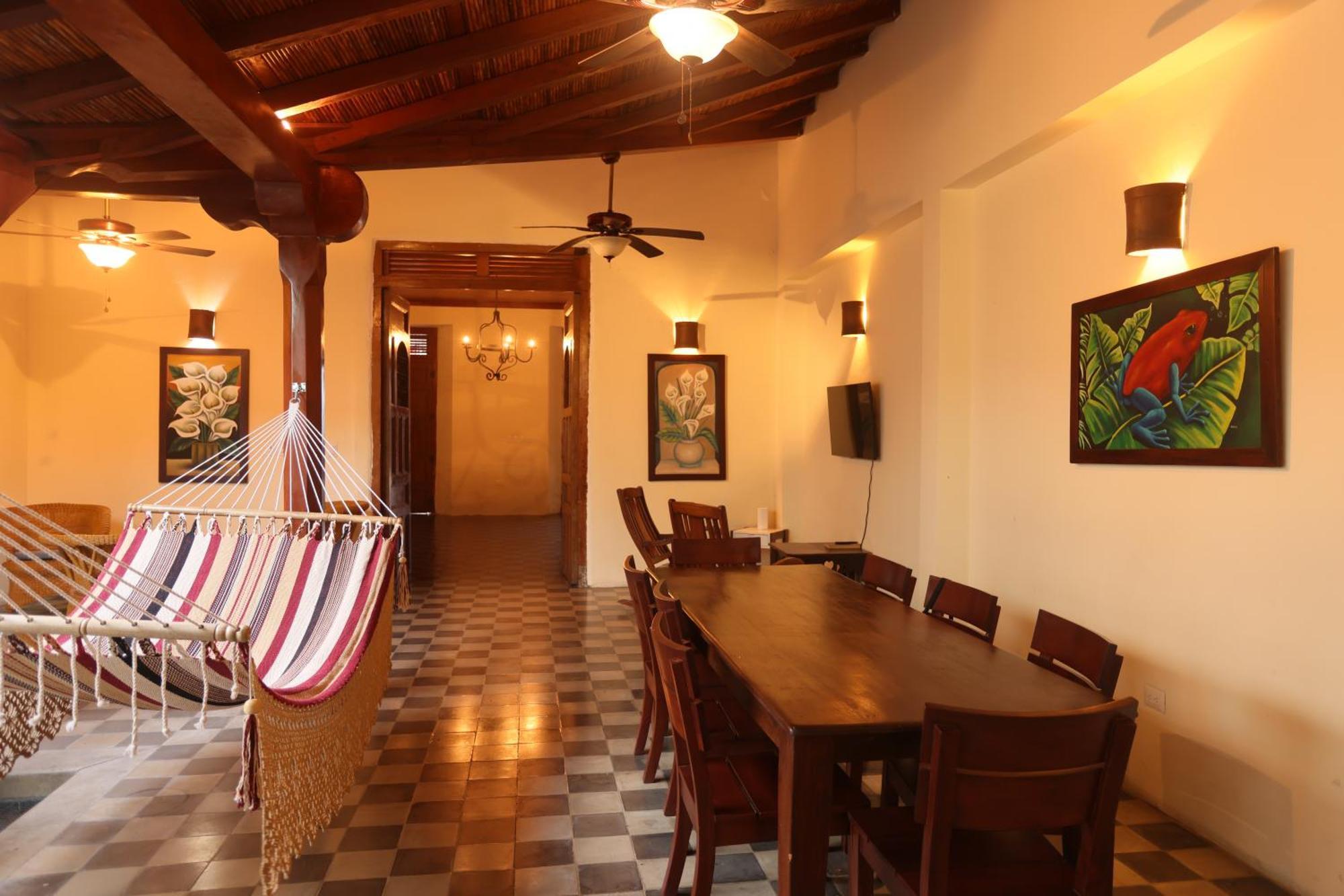 Hostal Azul グラナダ エクステリア 写真